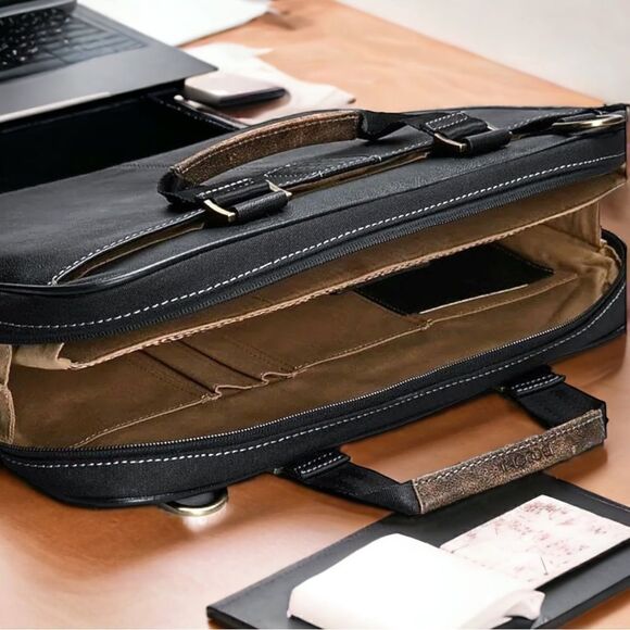 BOCONI Bags l Black l Genuine Leather l Briefcase Laptop Bag l Shoulder strap - Picture 7 of 10